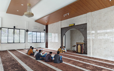 Mengaji di Masjid